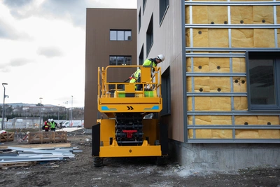 New | in-Stock 2026 HAULOTTE HS4390 E Scissor Lifters Pennsylvania US | Iron Exchange Equipment Solutions #1353952