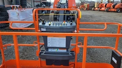 USED 2024 JLG 660SJ