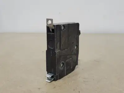 USED SQUARE D QOB130