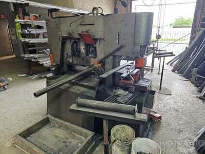USED 2003 SPARTAN IW110D/2