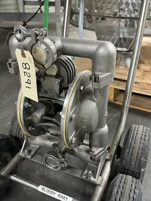 USED VERSAMATIC E1587X7590 ATEX DOUBLE DIAPHRAGM PUMP