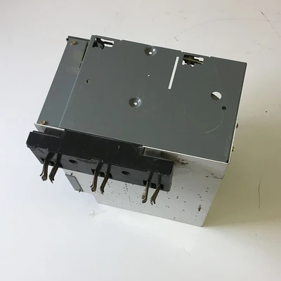 Allen Bradley 2100 Series 18" Bucket With Breaker and Size 3 Starter