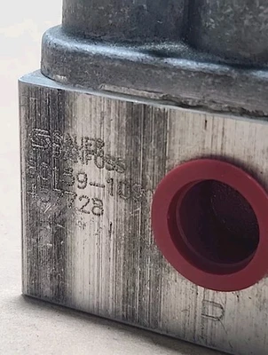 NEW Danfoss 163F1058