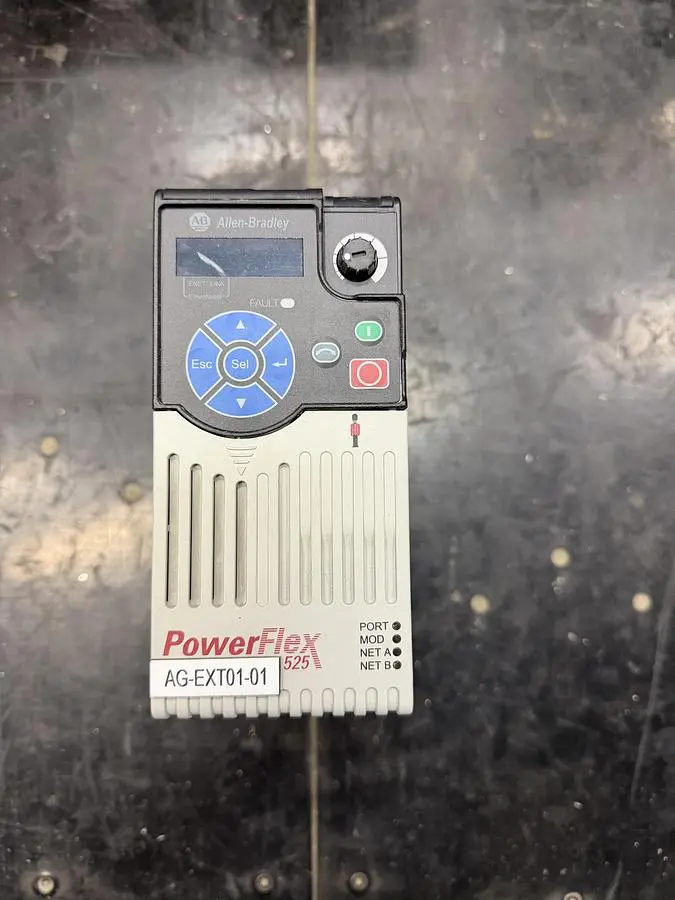 Used ALLEN-BRADLEY 25B-E1P7N104 Variable Speed Drives Quebec CA | Carter-Wilson Equipment Services #1486539