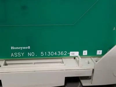 Honeywell 51304362-100 UCN Low Level Analog Mux Card HDW: T FW: E Used