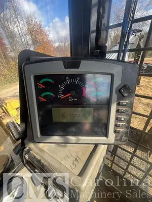 USED CATERPILLAR 559 C LOADER