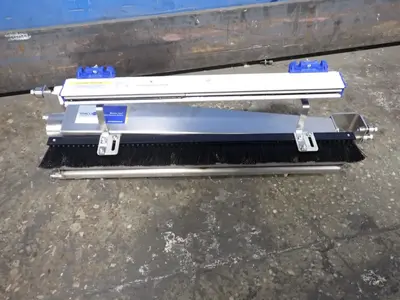 Simco Ion 24" Neutro-vac Web Cleaning System