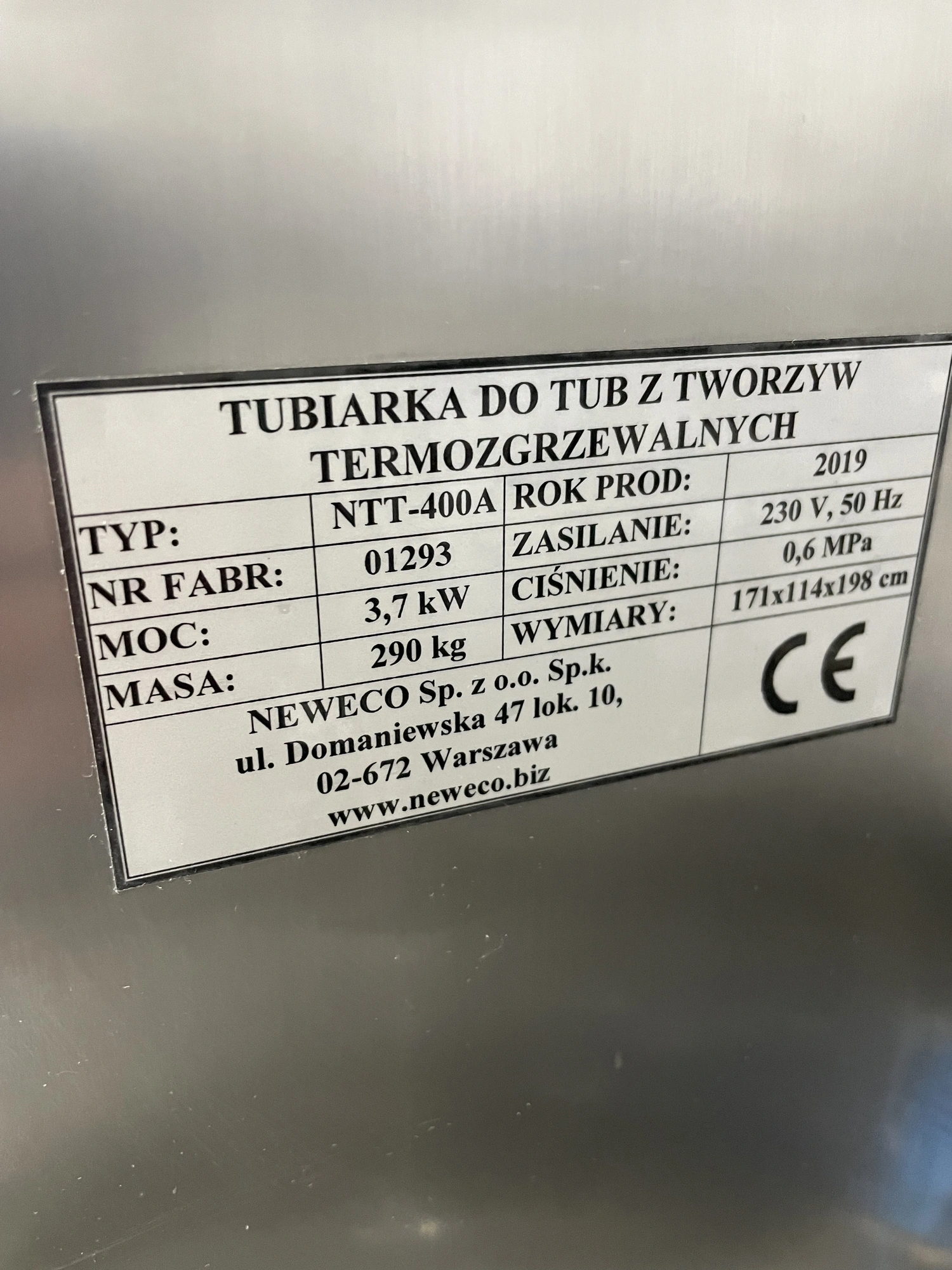 Neweco Tube Filling & Sealing Machine NTT-400a 3 to 260ml