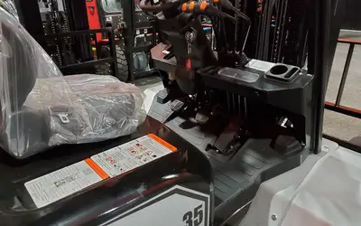 New | in-Stock 2026 Viper FY35 Liquid Propane Forklifts New York US | United Lift #1446941