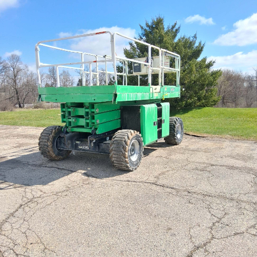 Used 2017 JLG 330 LRT Scissor Lifters | Stack Equipment #926180