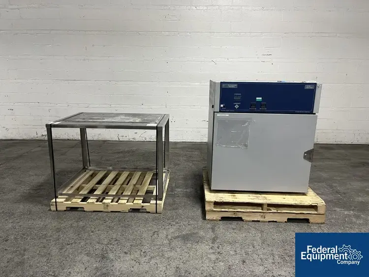 Used Environmental Specialties Enviromental Specialties Environmental Chamber, Model ES2000 Incubators Ohio US | Federal Equipment Company #128609