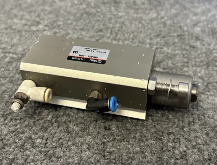 Used SMC MKA25-20R Rotary Actuators California US | Davliegogo LLC #1707234