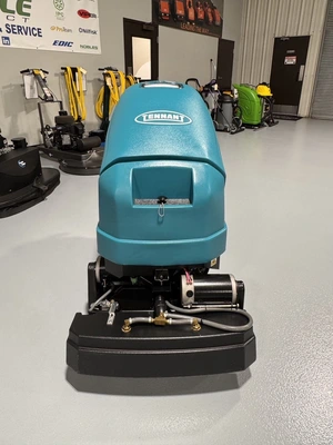 Tennant 1610 Ready Space Carpet Extractor Refurbished
