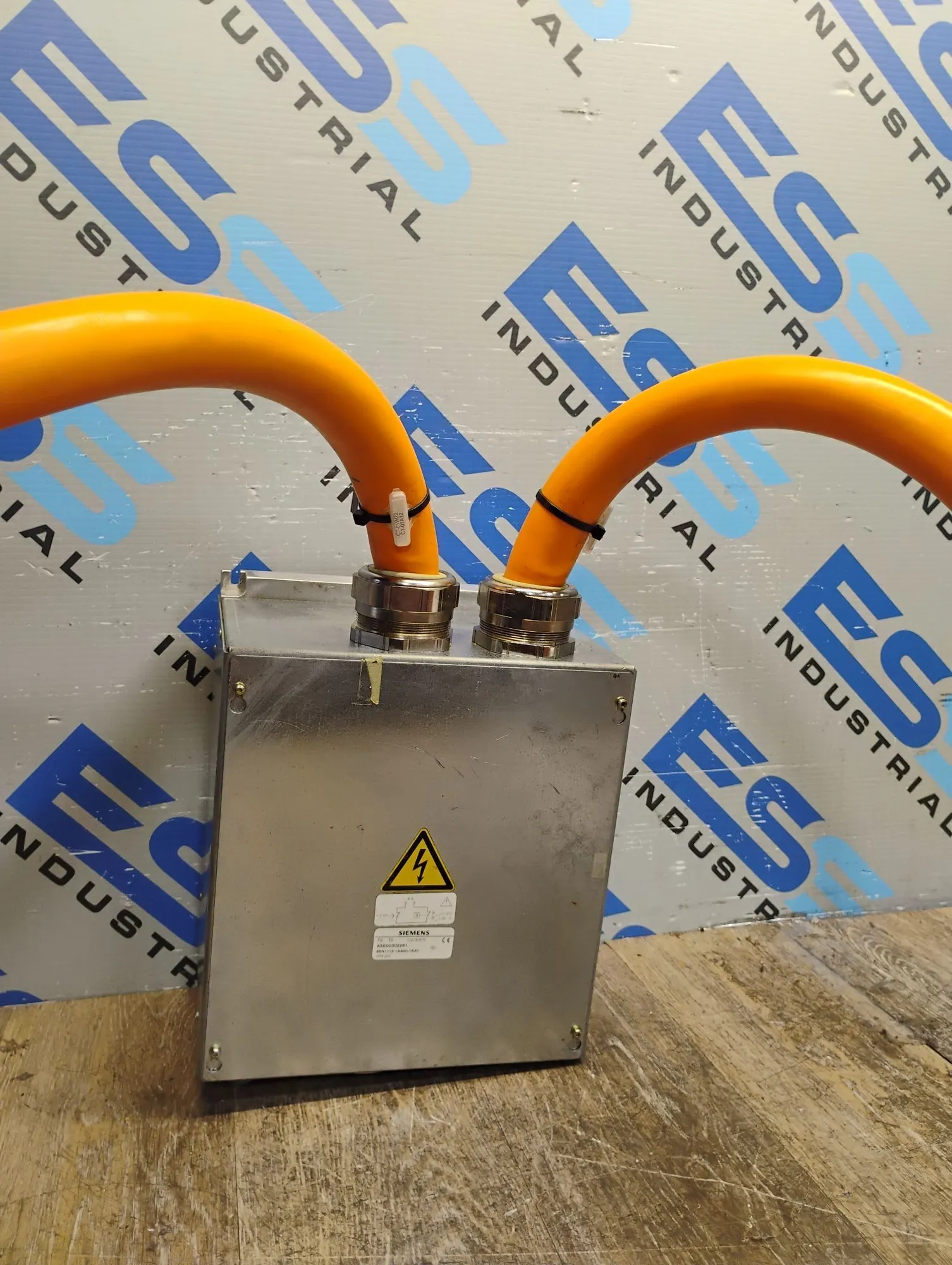 USED SIEMENS 6SN1113-1AA00-1KA1
