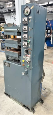 USED WABASH WABASH 30-15-4TMB PRESS