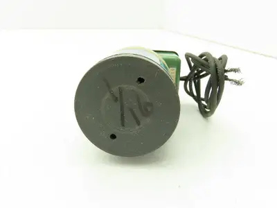 Plast-o-matic EUC2B2G6 Solenoid Valve 2-Way NC 120V 140 PSI 1/4" NPT