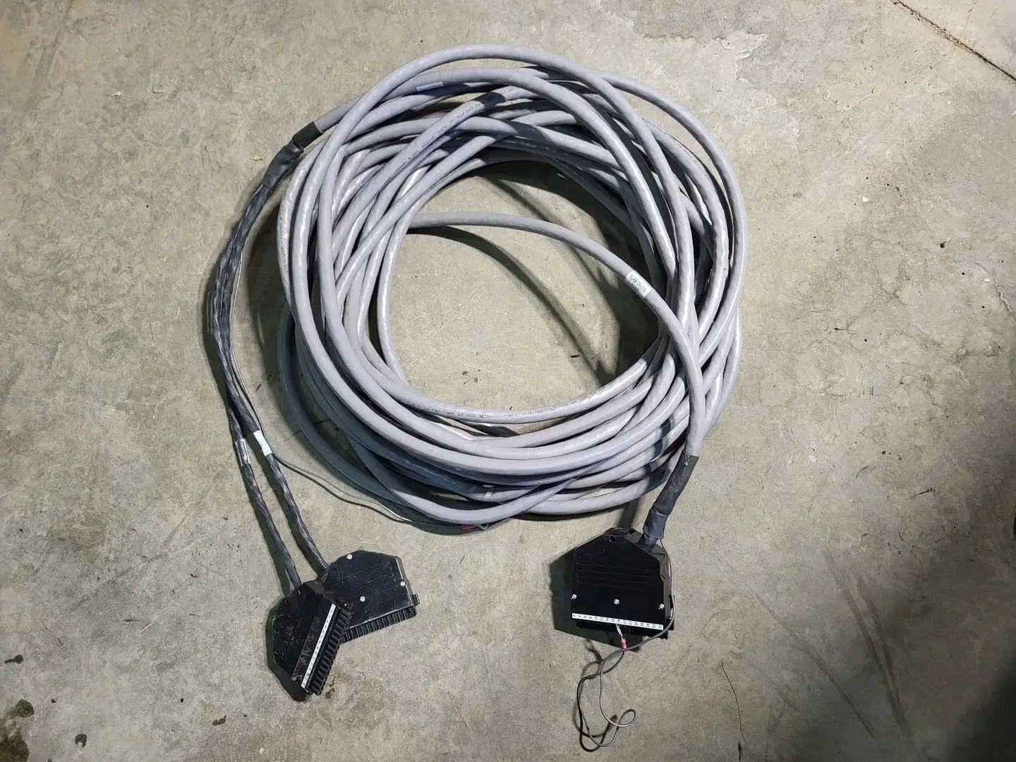 USED ALPHA WIRE 5129/19C