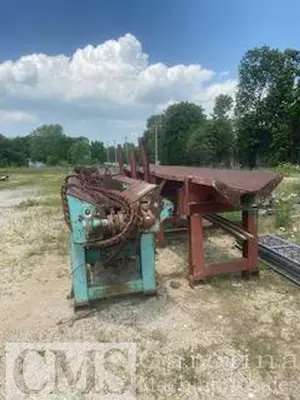 USED MORGAN MERCHANDISER WITH LOG TROUGH