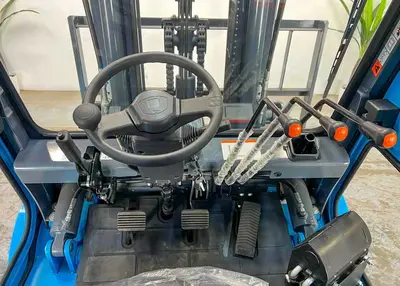 USED 2024 OCTANE FD40S