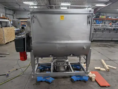 USED 2000 APV 27