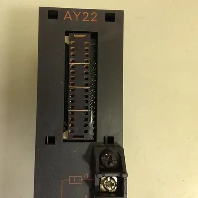 USED MITSUBISHI AY22