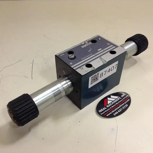 Used BOSCH 0 810 001 702 Valves/Fittings Michigan US | Ideal Machinery #706160
