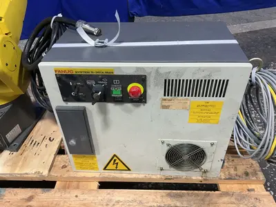 Used 2011 FANUC LR MATE 200IC Robots Ohio US | HGR 24 #1543293