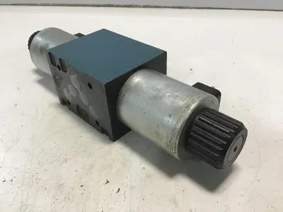 USED BOSCH 0 810 001 701