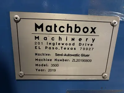 Matchbox Semi-automatic Gluer machine with side delivery takeoff