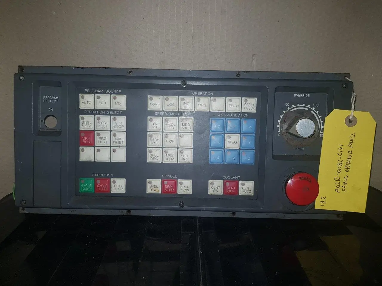 (REF 292) FANUC OPERATOR PANEL O-M A02B-0092-C141
