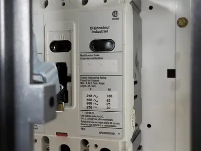 USED EATON CUTLER-HAMMER HFD3060S