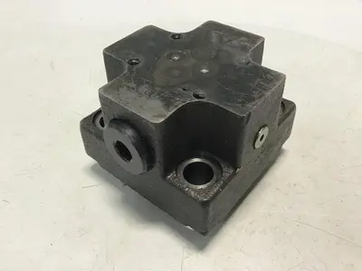 USED VICKERS CVCS25W13S210S45A00B12