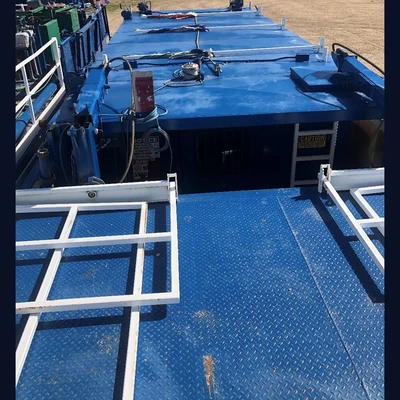 Oilfield Doghouse/Water Storage Combo