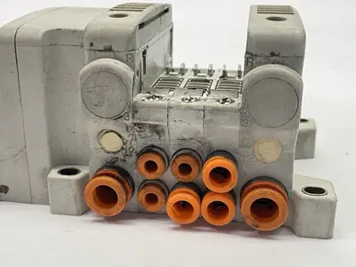 VV5QC11-03N7FD0-S | SMC  Pneumatic Manifold 3-Station D-Sub - Used