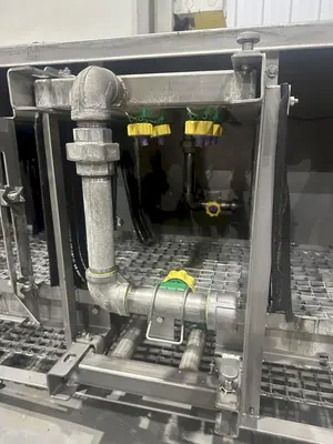 2019 ALLIANCE MANUFACTURING AQUAMASTER CB-1400E Pass-Thru Washer | Benchmark Machine Tools (11)