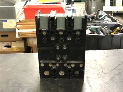 USED SQUARE D Q2L3150