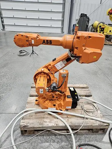 Used 2013 ABB IRB 2600-20/1.65 Robots Ohio US | Six Axis Solutions #397838