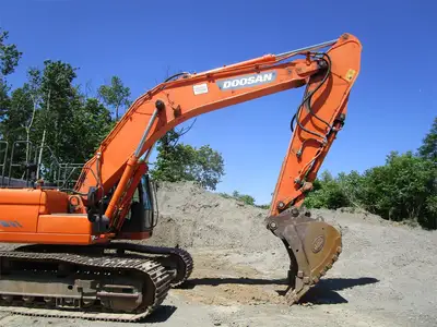 Used 2012 DOOSAN DX350 LC Crawler Excavators | Abele Tractor #1342776