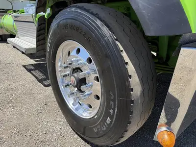 USED 2020 PETERBILT 567