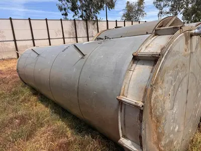 Tank, 4,200 Gallon, Stainless Steel, 6' Dia x 20' H, Valley Foundry, UL rated, #5991327