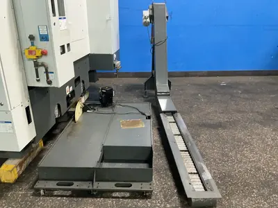 USED 2012 HAAS EC500