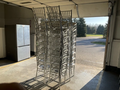Used 32 WOODEN CHAIRS Party/Banquet Supplies Michigan US | Miedema Asset Management Group #1761403