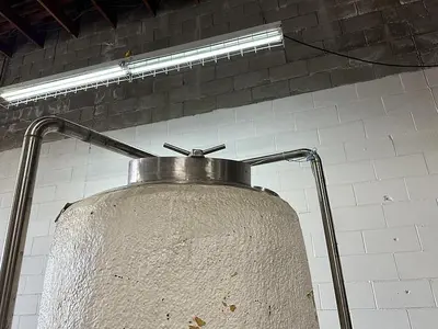 Yeast Tank