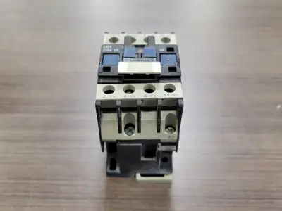 USED TELEMECANIQUE LC1D0910F7