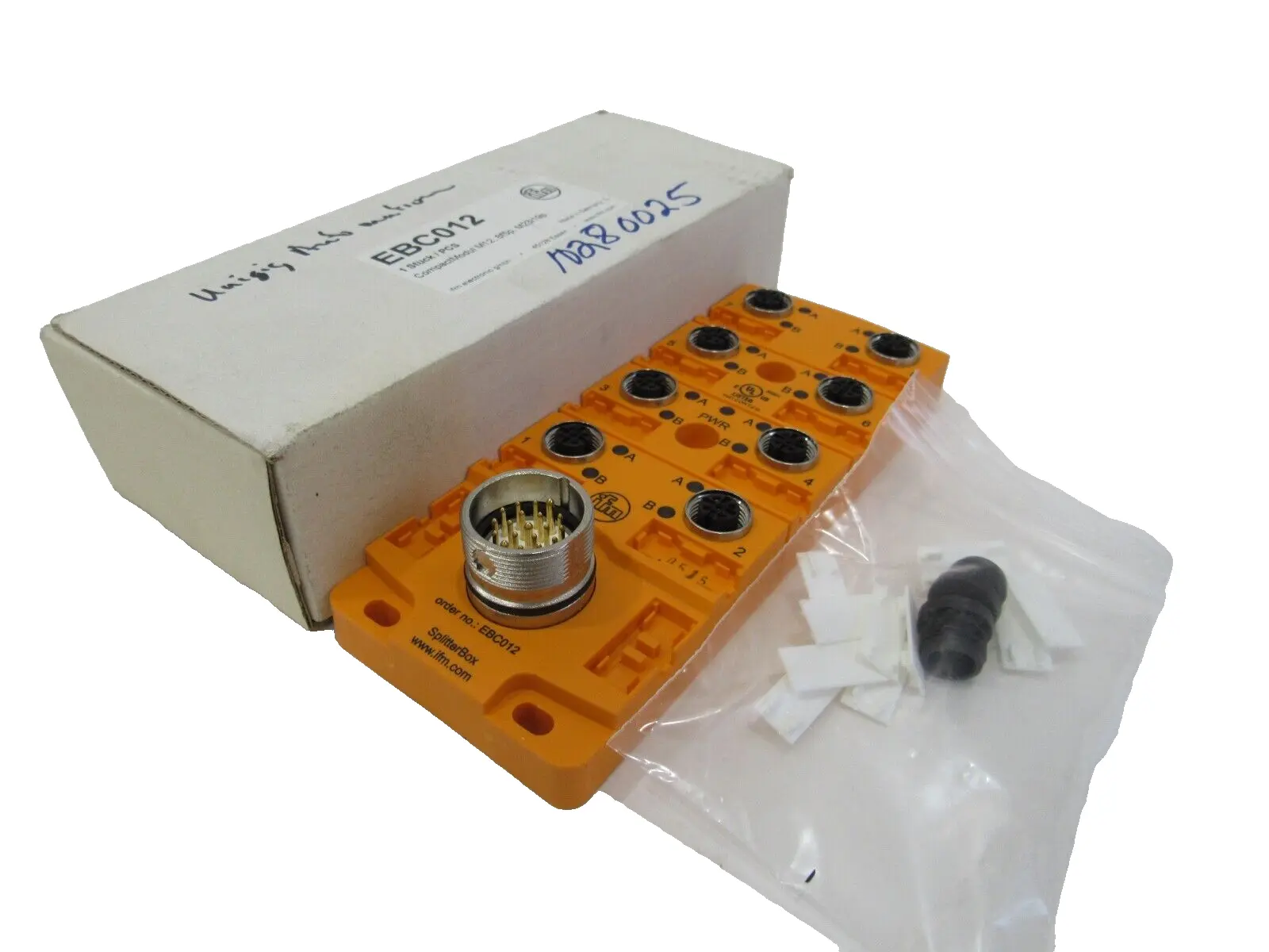 NEW EFECTOR EBC012 SPLITTER BOX