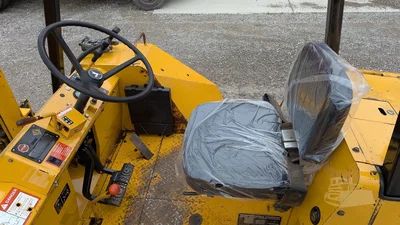 USED 1994 DEERE 482C