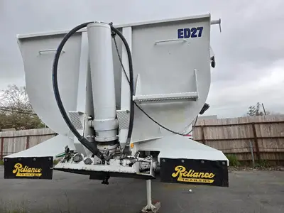 USED 1985 RELIANCE 28FT