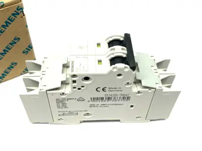 USED SIEMENS CIRCUIT BREAKER, 2-POLE, C-TRIP, 10KA