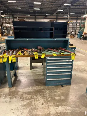 Used _UNKNOWN_ _UNKNOWN_ Work Benches Virginia US | Myron Bowling Auctioneers Inc #1553467
