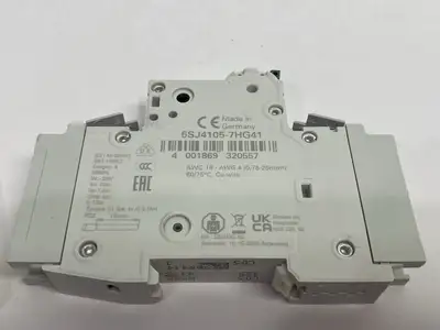 USED SIEMENS MINIATURE CIRCUIT BREAKER 1-POLE 0,5A C-CHAR.
